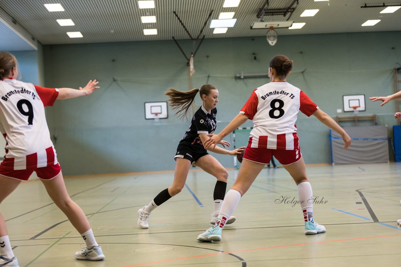 Bild 142 - wBJ SV Henstedt Ulzburg - Bramstedter TS : Ergebnis: 27:15